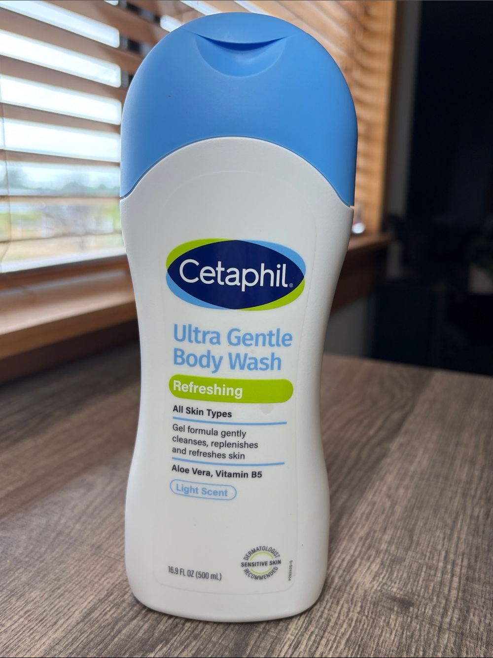 Cetaphil Ultra Gentle Refreshing Body Wash Light Scent